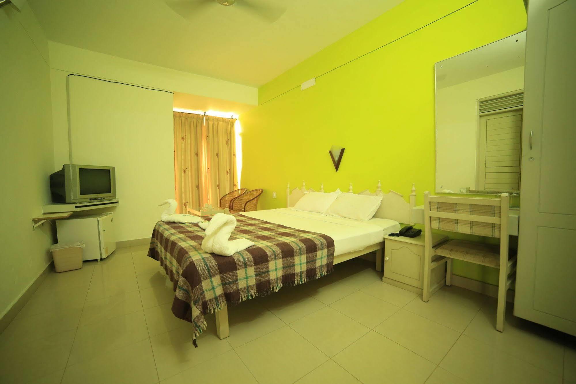 Ss Beach Resort Varkala Extérieur photo