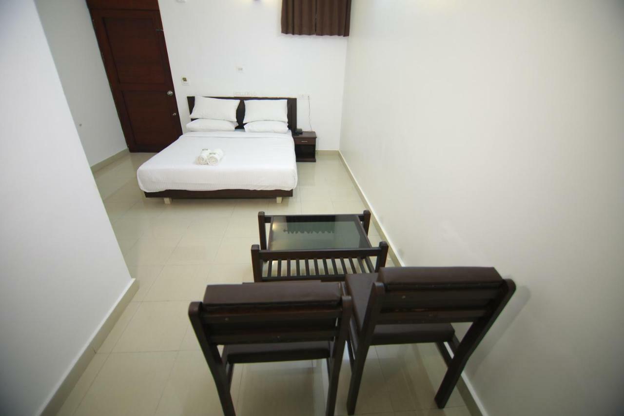 Ss Beach Resort Varkala Extérieur photo
