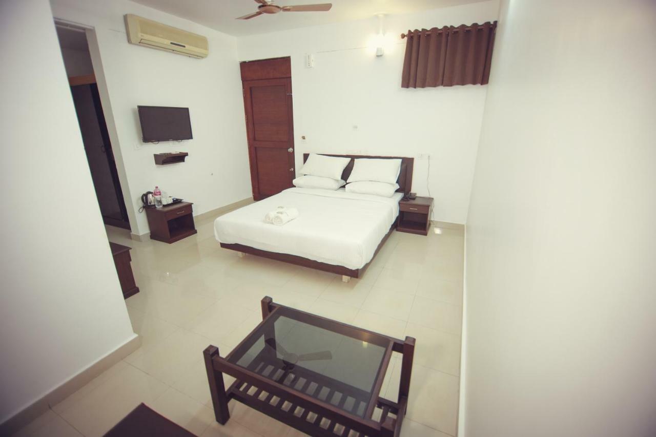 Ss Beach Resort Varkala Extérieur photo
