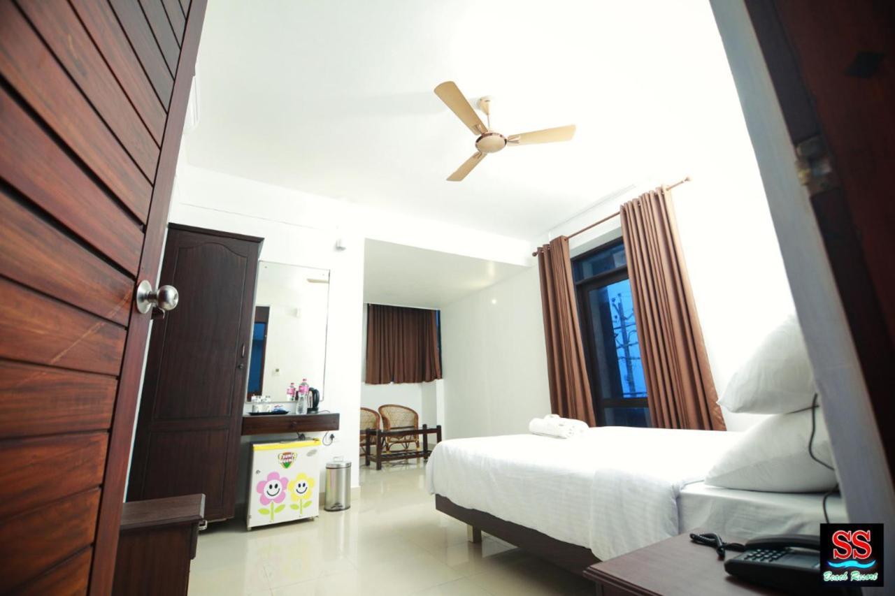 Ss Beach Resort Varkala Extérieur photo