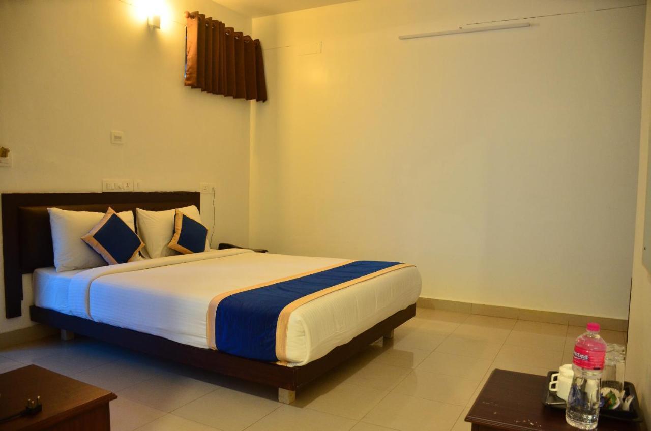 Ss Beach Resort Varkala Extérieur photo